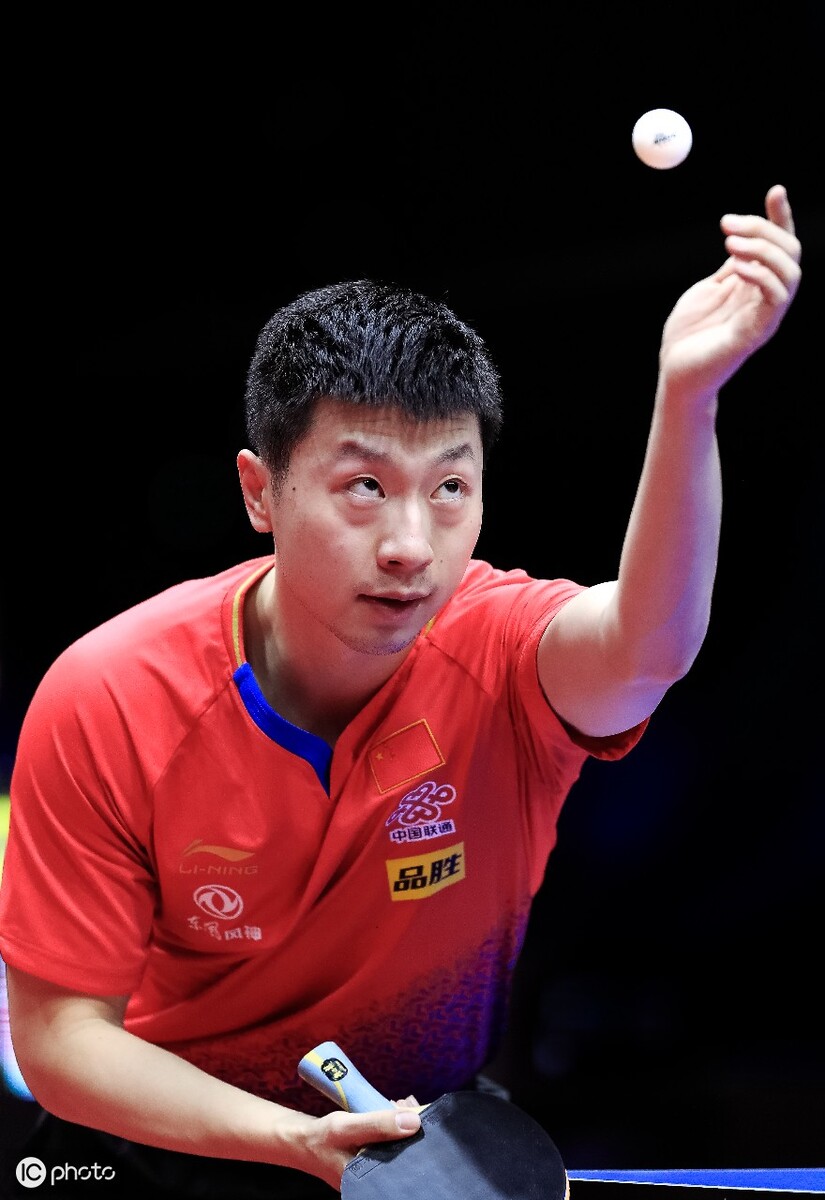 出卓越贡献 出卓越贡献