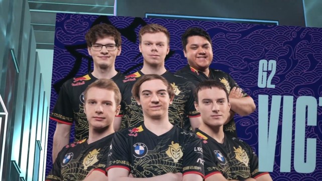 败曲绍斌评 败曲绍斌评